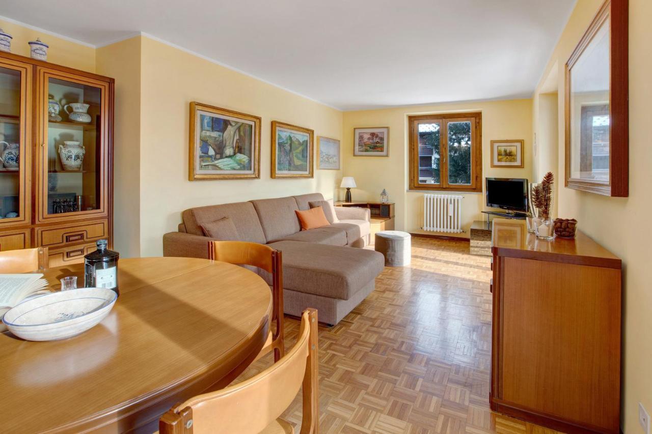 Condominio Solena 보르미오 외부 사진